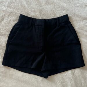 COPY - Aritzia The Effortless Short